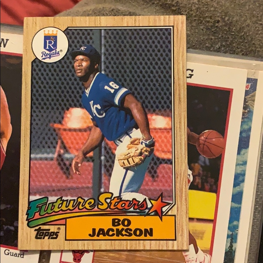 1987 Bo Jackson Topps baseball card.